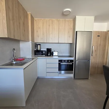 Two-Bedroom Suites By Kentrikon 1924 Boutique Hotel, Old Town Apartment *
