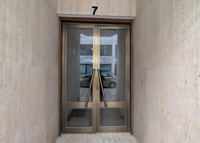 Two-bedroom By Kentrikon 1924, Old Town *