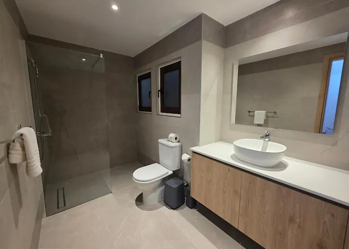 Two-bedroom By Kentrikon 1924, Old Town Paphos