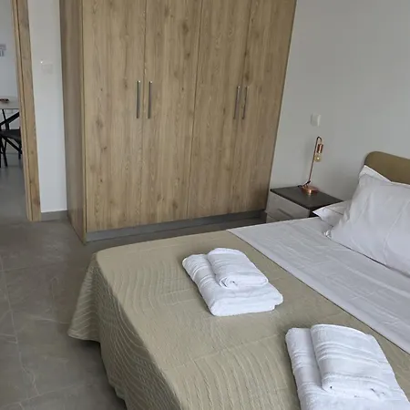 Διαμέρισμα Two-bedroom By Kentrikon 1924, Old Town *